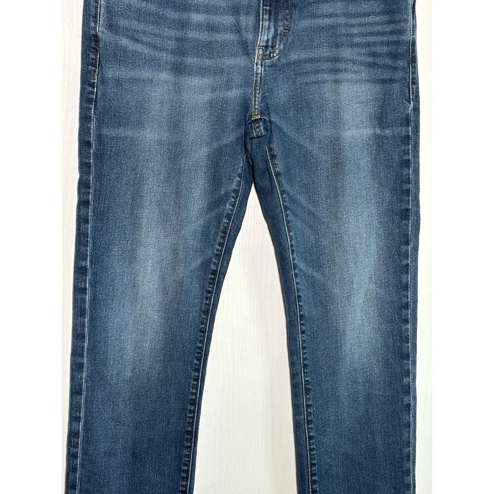 J. Crew sits waist